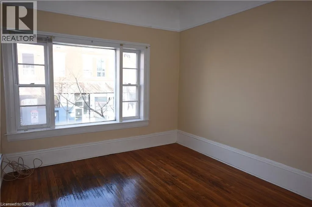 40 & 42 ROBINSON Street