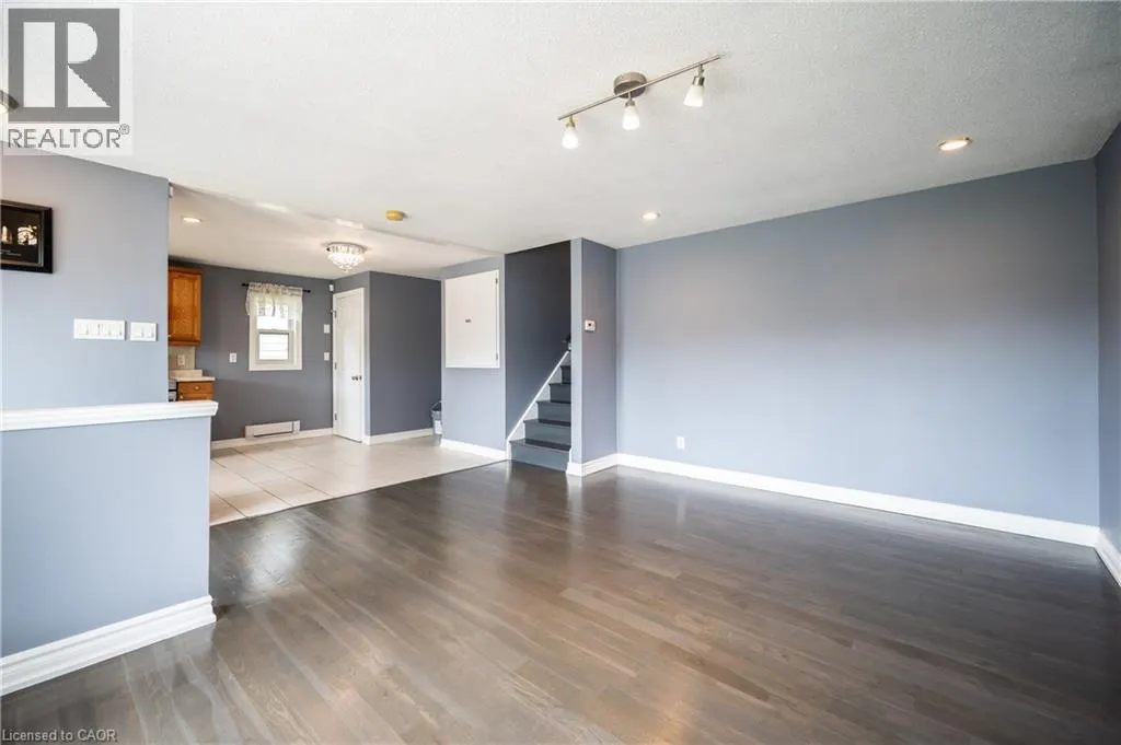 66 BELWOOD Crescent