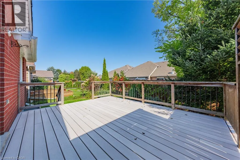432 SANDBANKS Crescent