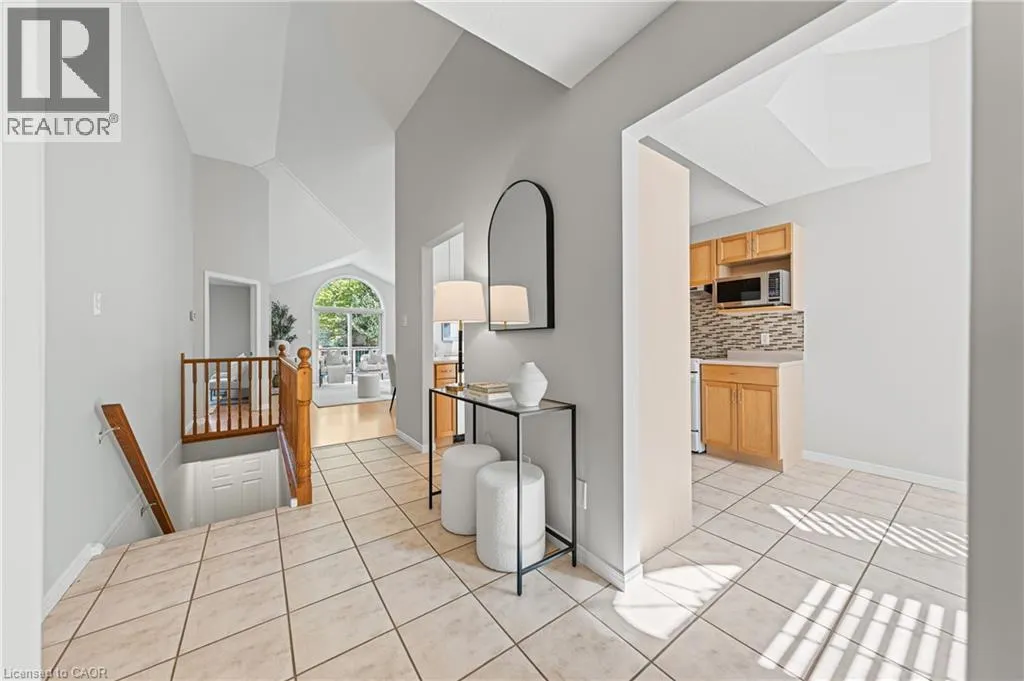 432 SANDBANKS Crescent