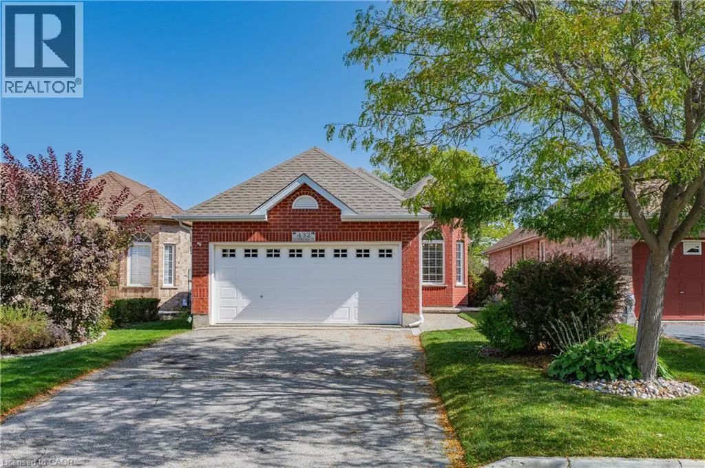 432 SANDBANKS Crescent