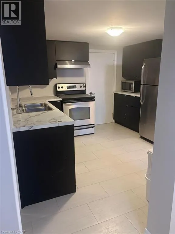 4 HART Place Unit# LOWER, #LOWER