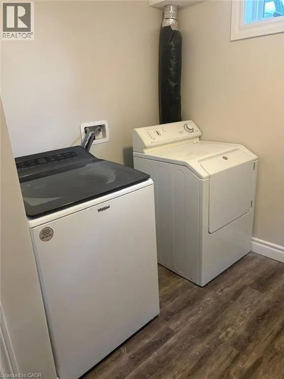 4 HART Place Unit# LOWER, #LOWER