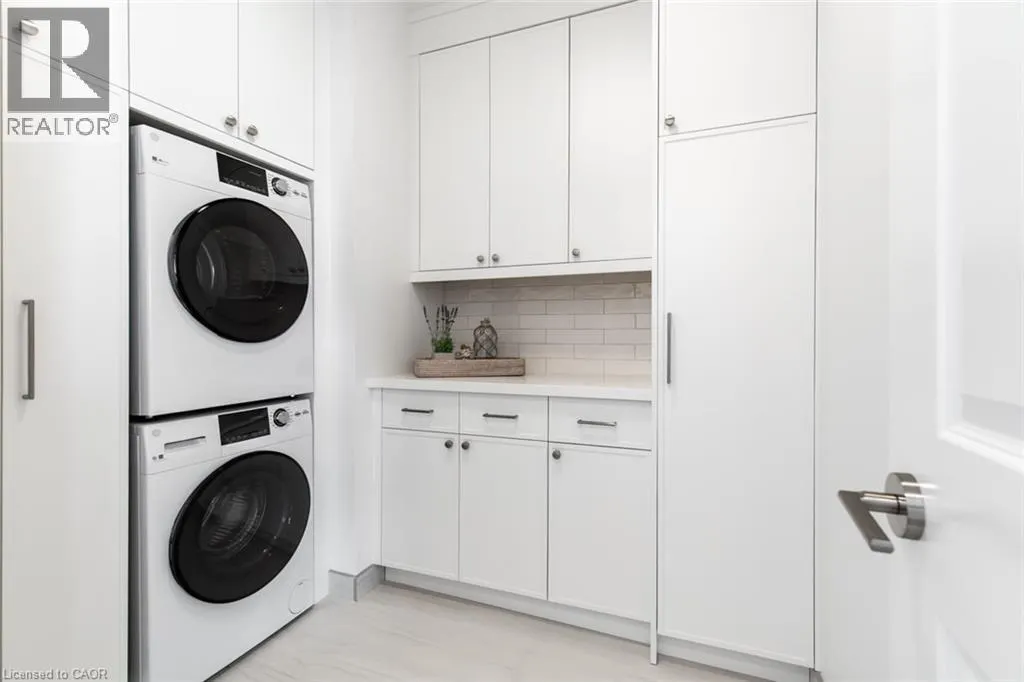 2007 JAMES Street Unit# 2102, #2102