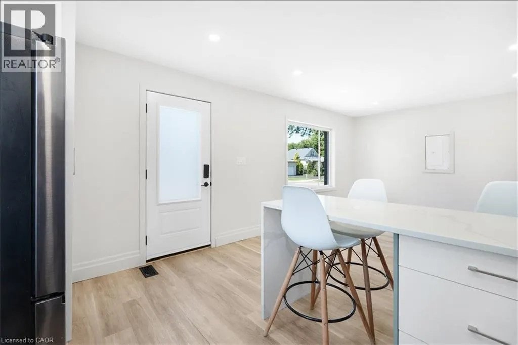 449 UPPER WELLINGTON Street Unit# 1, #1