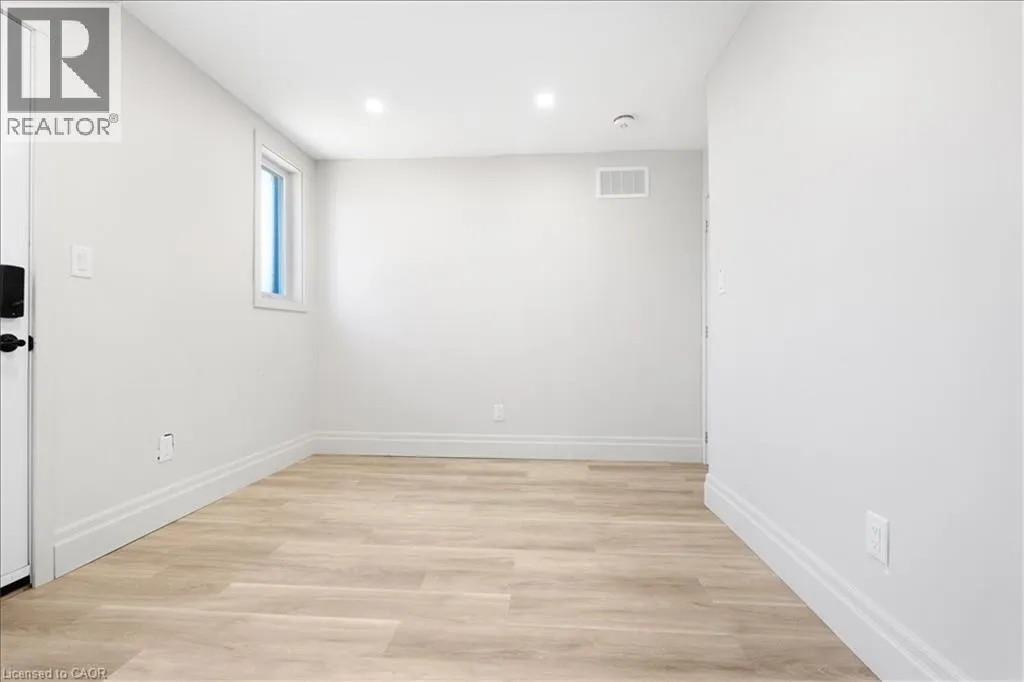 449 UPPER WELLINGTON Street Unit# 1, #1