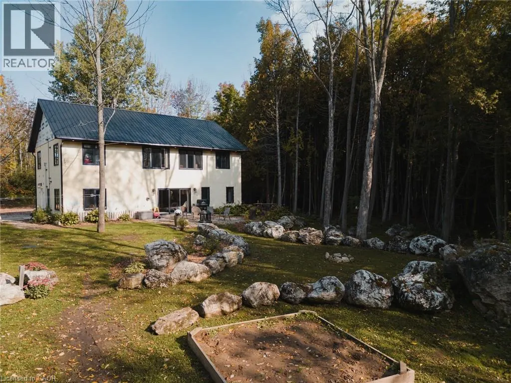 245700 SIDEROAD 22 Sideroad