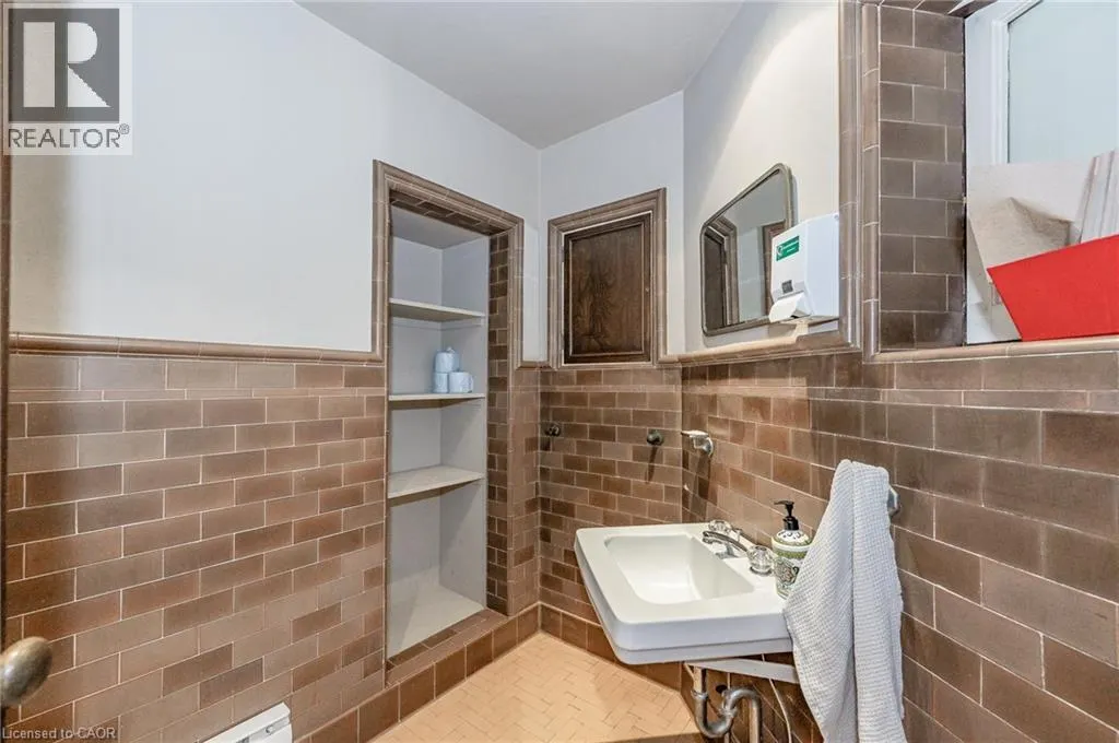404 KING Street W Unit# 128, #128