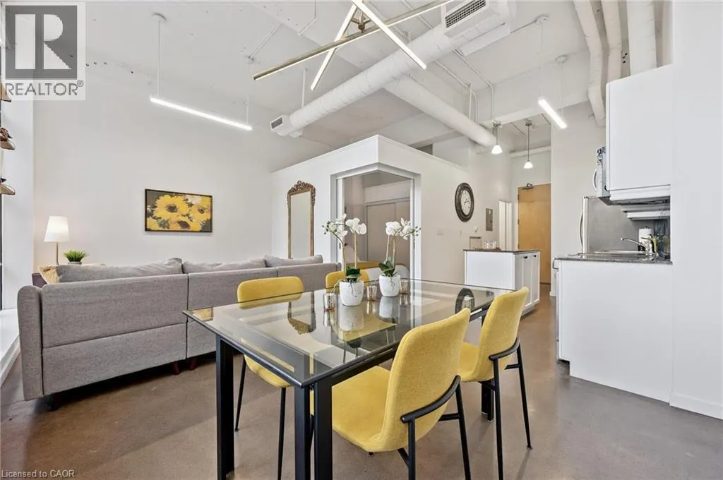 404 KING Street W Unit# 128, #128
