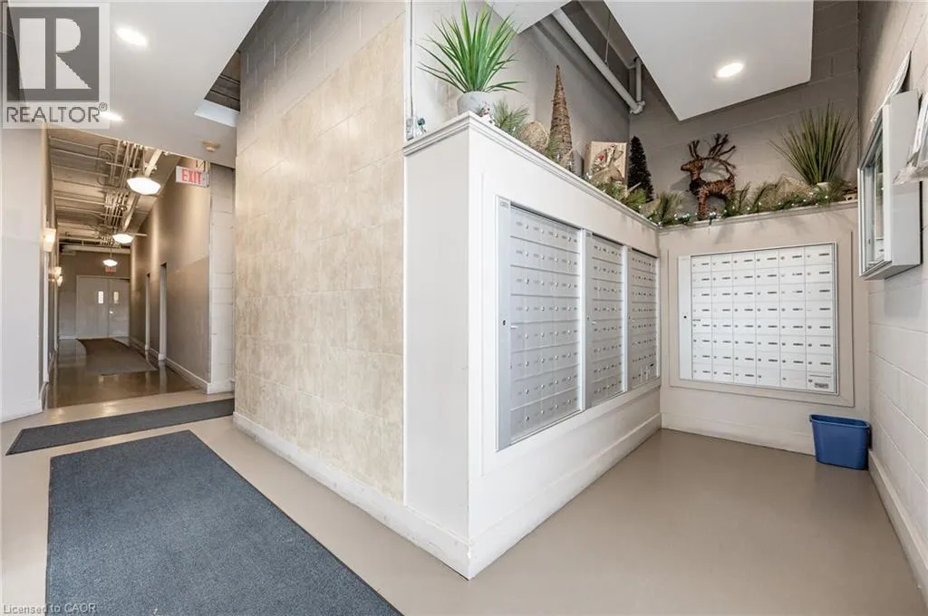 404 KING Street W Unit# 128, #128