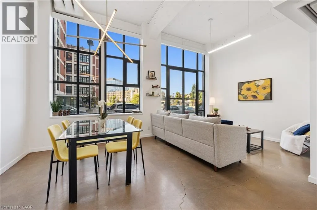 404 KING Street W Unit# 128, #128