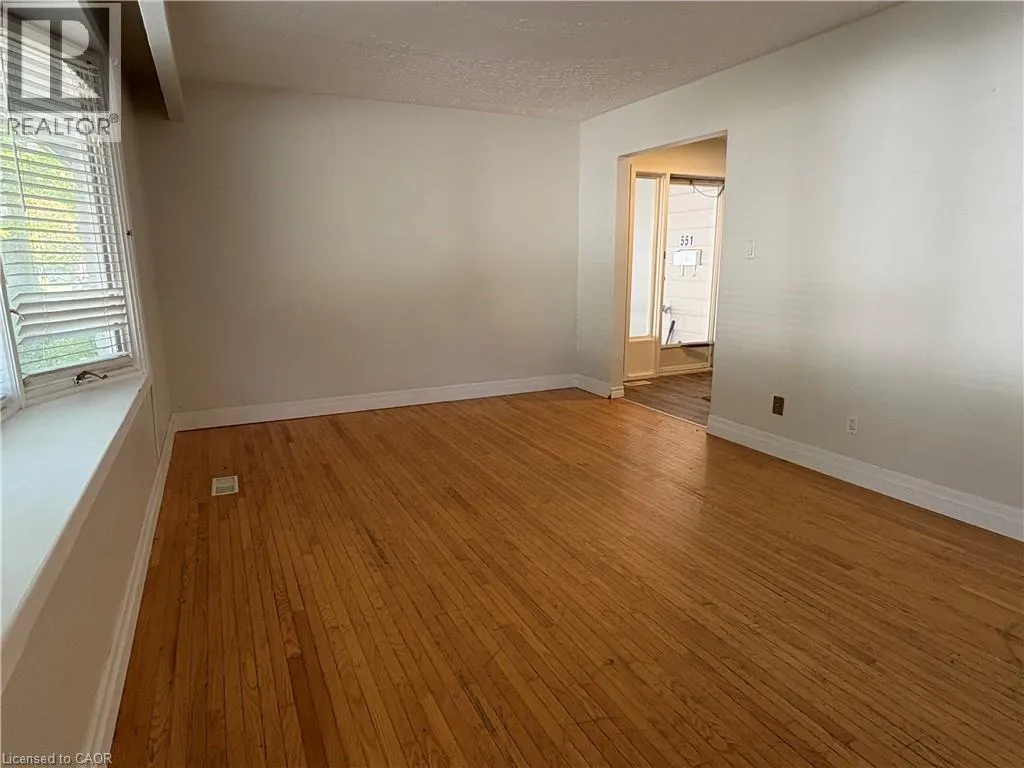 551 FALLINGBROOK Drive