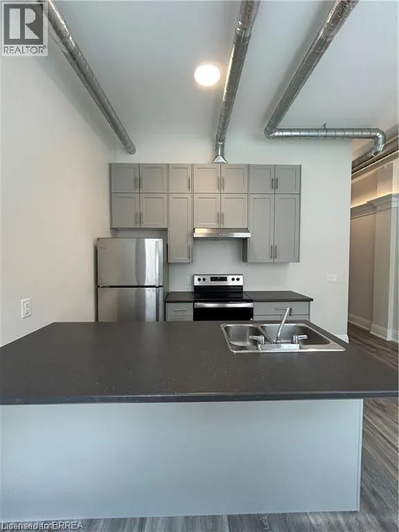 11 QUEEN Street Unit# 206, #206