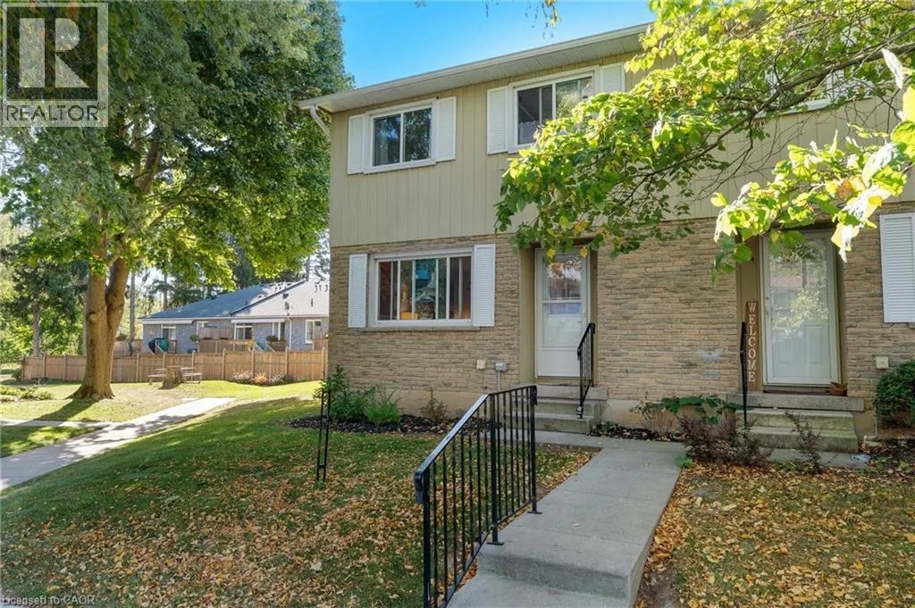 16 RICHARDSON Drive