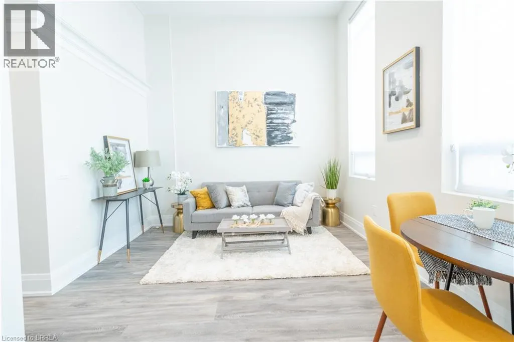 11 QUEEN Street Unit# 301, #301