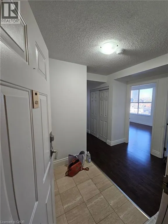 150 QUEEN Street S Unit# 401, #401