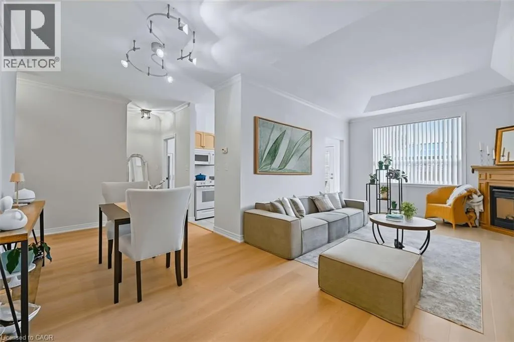 55 NORTHERN BREEZE Street Unit# 33, #33