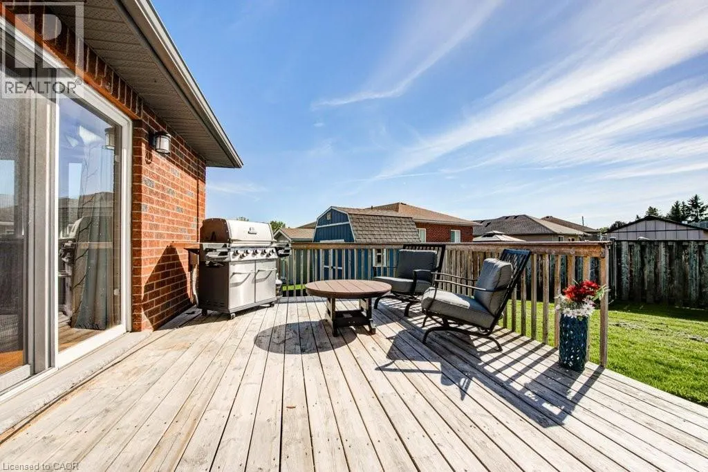 25 PICKETT Court
