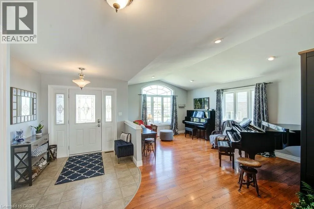 25 PICKETT Court