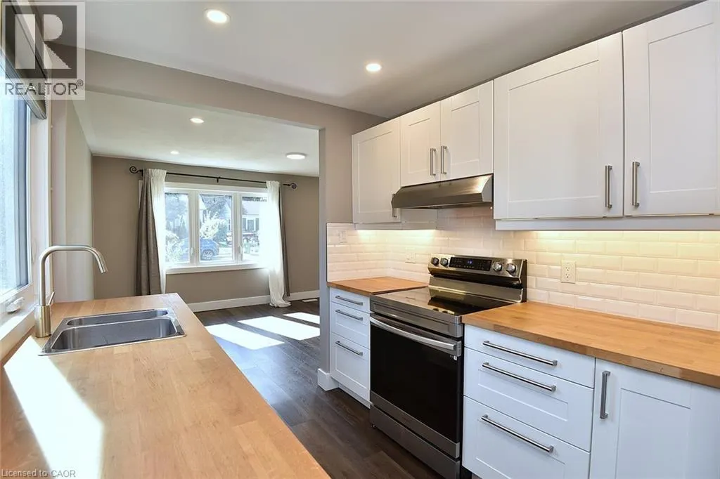 26 SPENCER Avenue