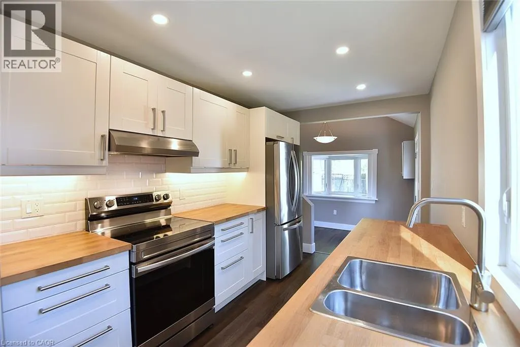 26 SPENCER Avenue