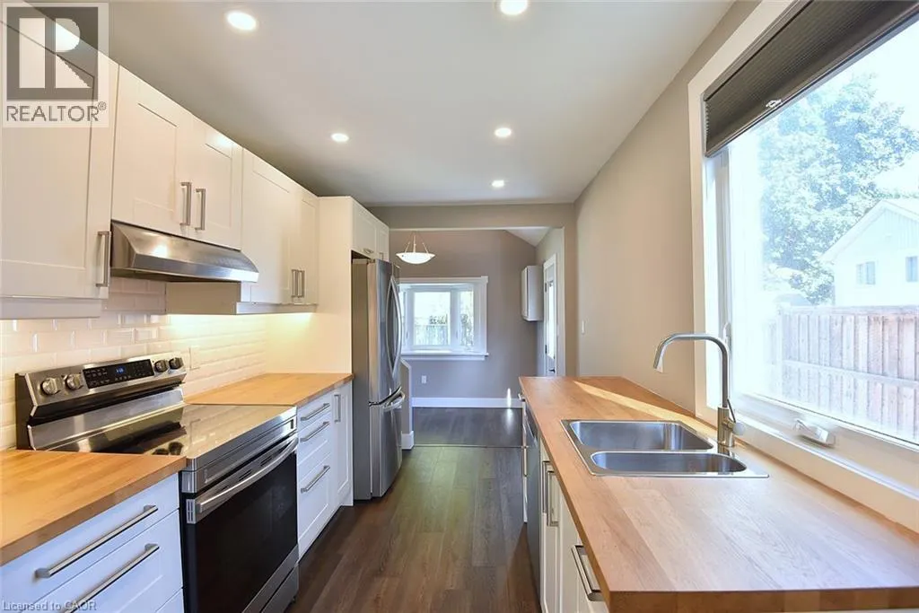 26 SPENCER Avenue