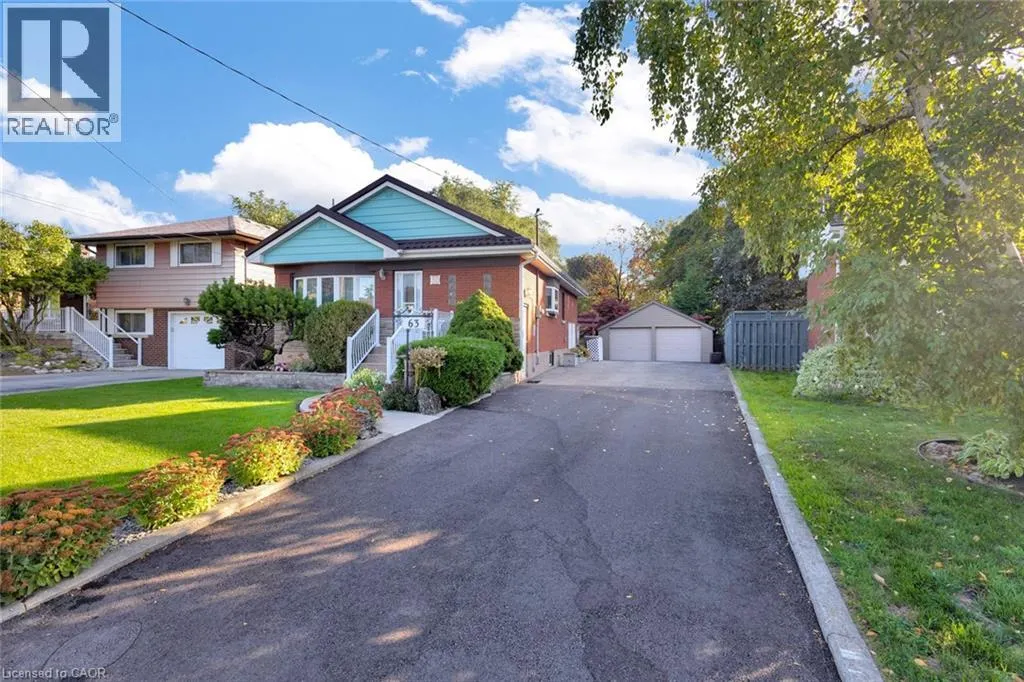 63 HARDALE Crescent