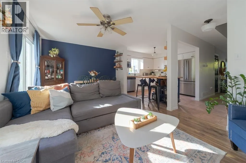 118 SILURIAN Drive