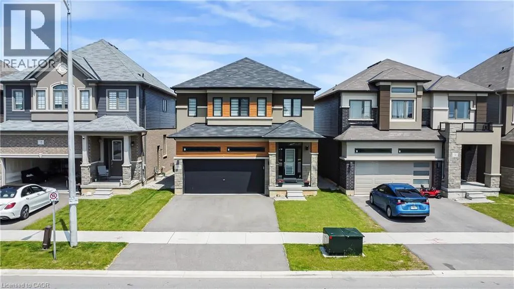16 SCENIC RIDGE Gate