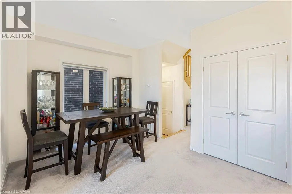 16 SCENIC RIDGE Gate