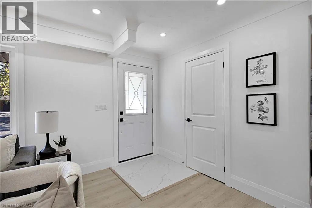 7 SWAN Drive