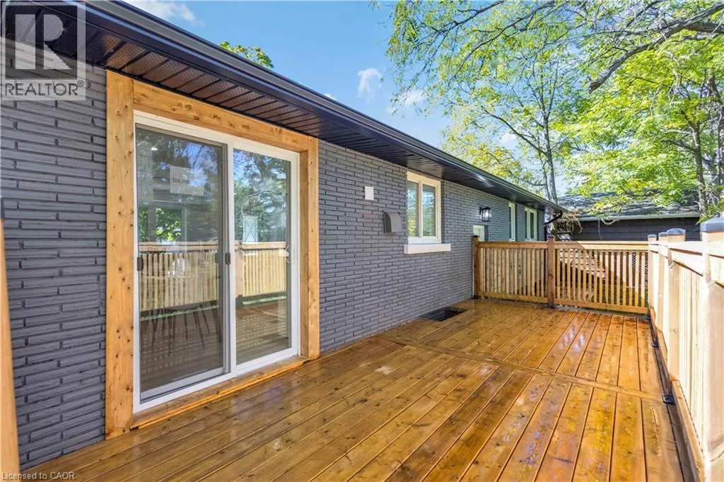 7 SWAN Drive