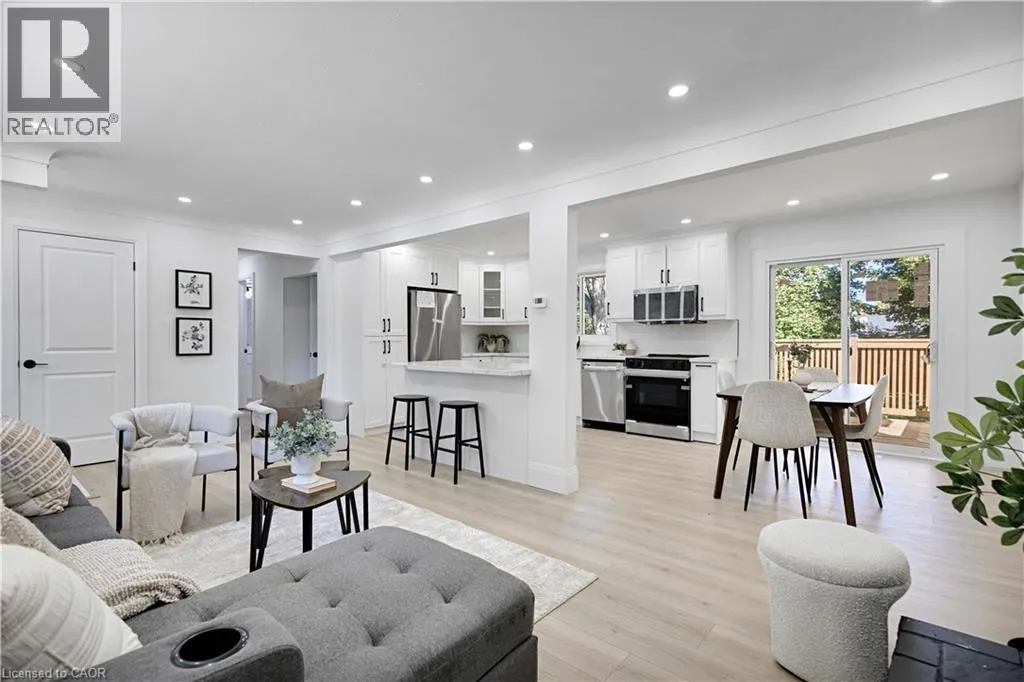7 SWAN Drive