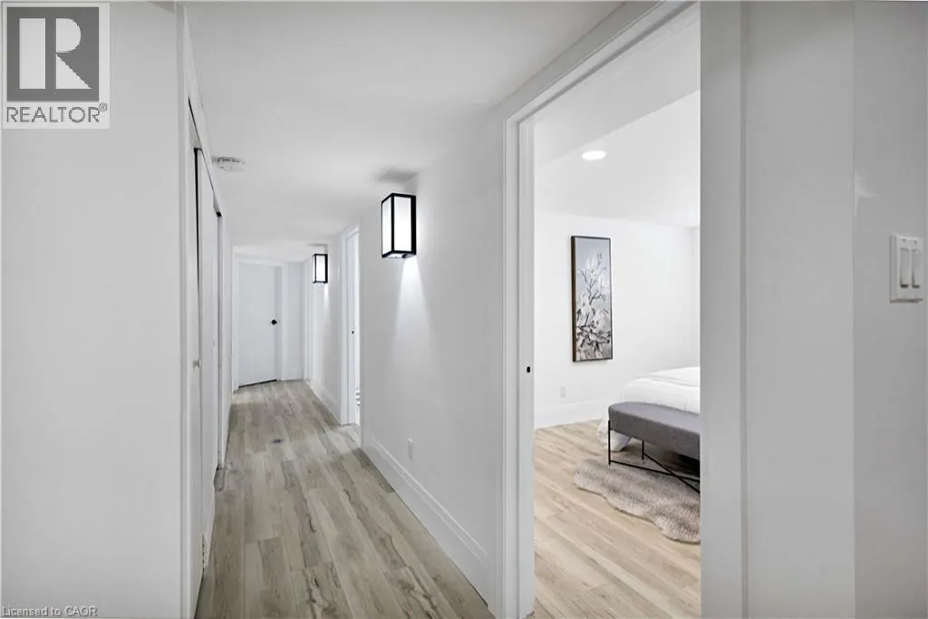 7 SWAN Drive