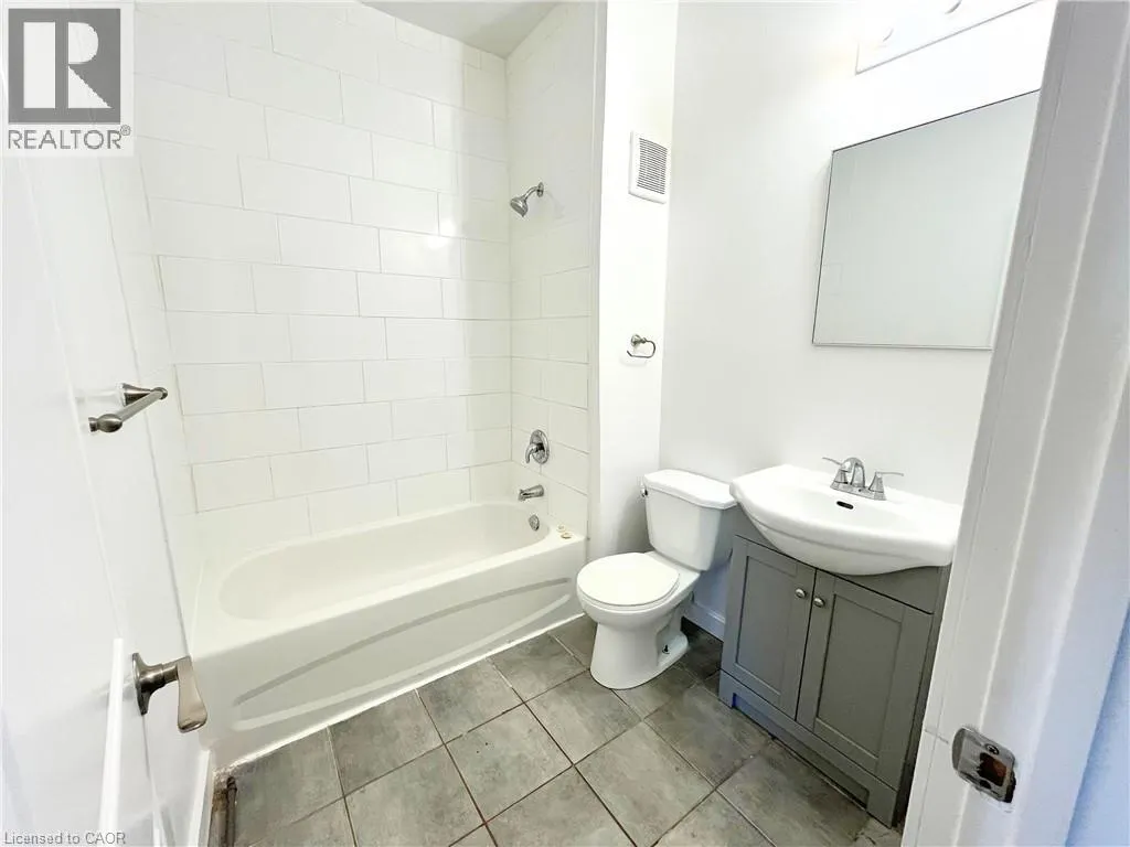 117 PARK Street S Unit# 7, #7