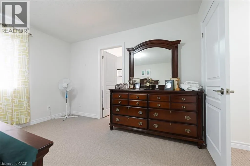 40 OAKHAVEN Place