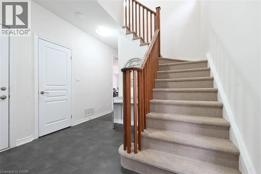 40 OAKHAVEN Place