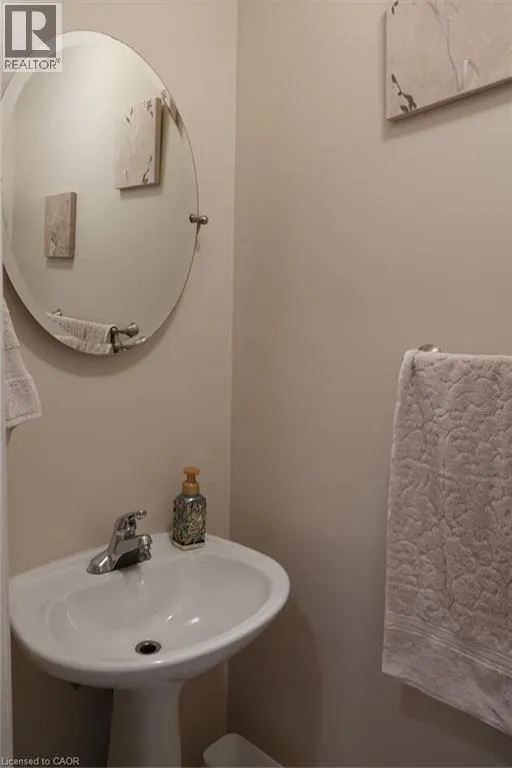 5475 LAKESHORE Road Unit# 9, #9
