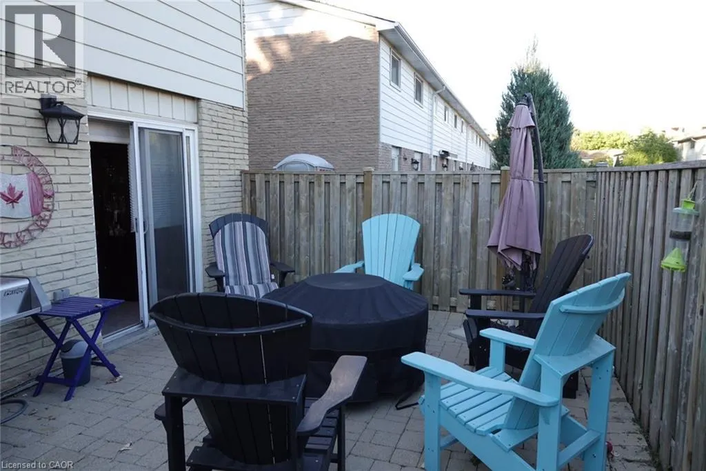 5475 LAKESHORE Road Unit# 9, #9