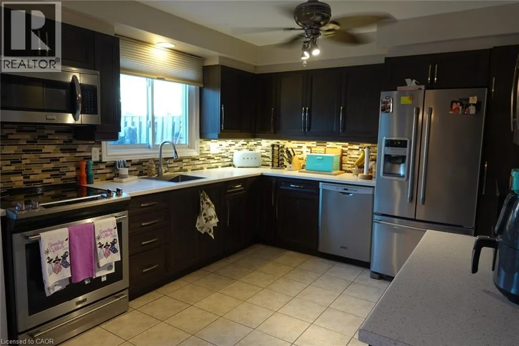 5475 LAKESHORE Road Unit# 9, #9