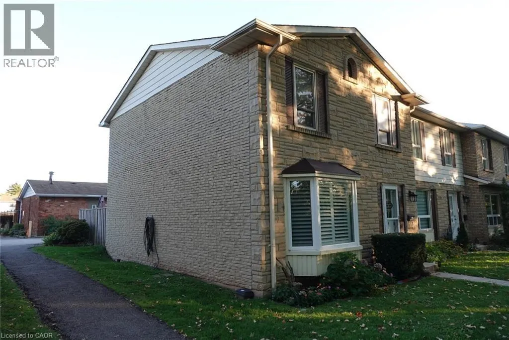5475 LAKESHORE Road Unit# 9, #9
