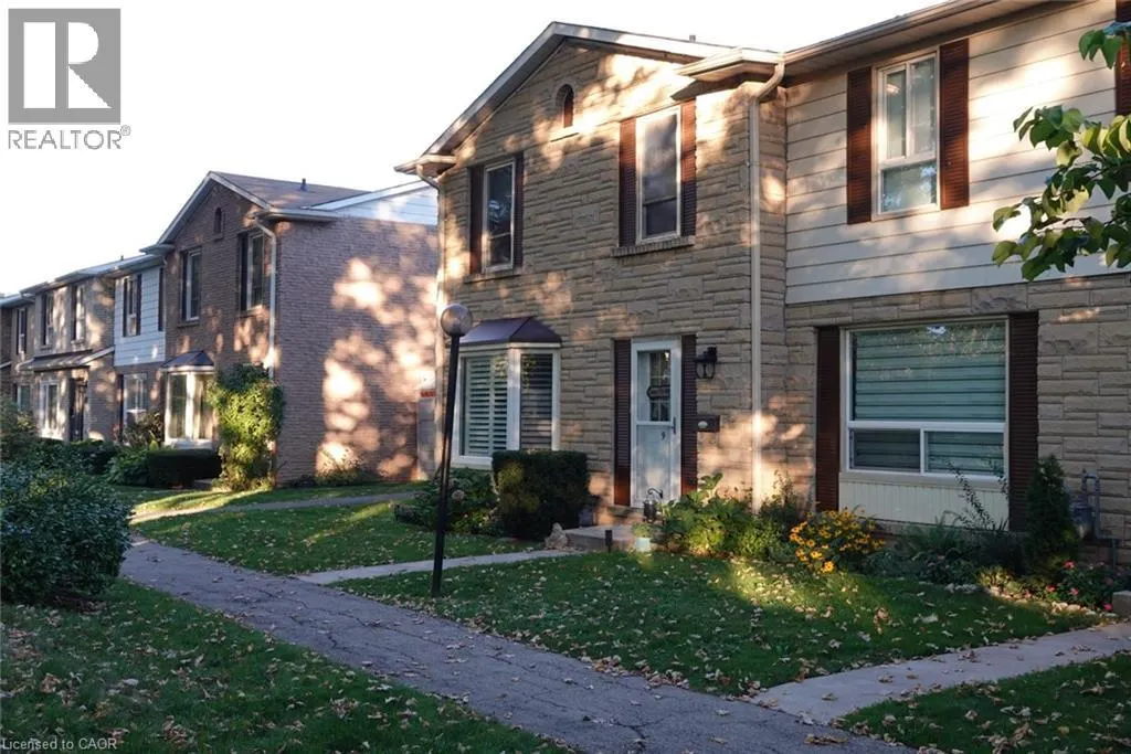 5475 LAKESHORE Road Unit# 9, #9
