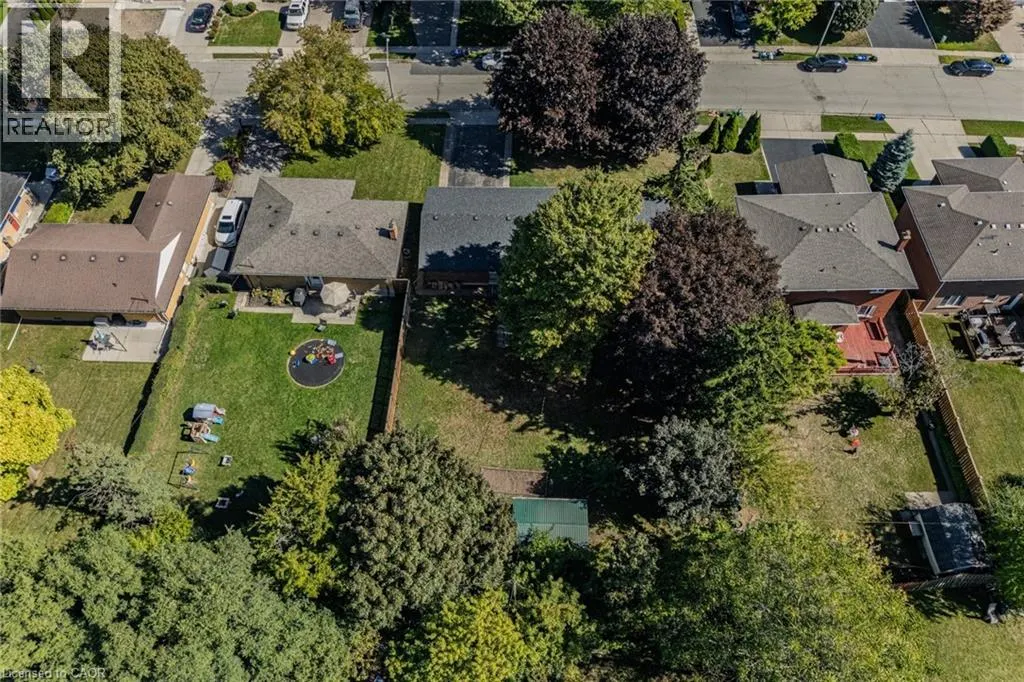 60 ALEXANDER Avenue