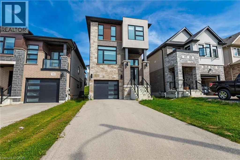 585 BENNINGER Drive
