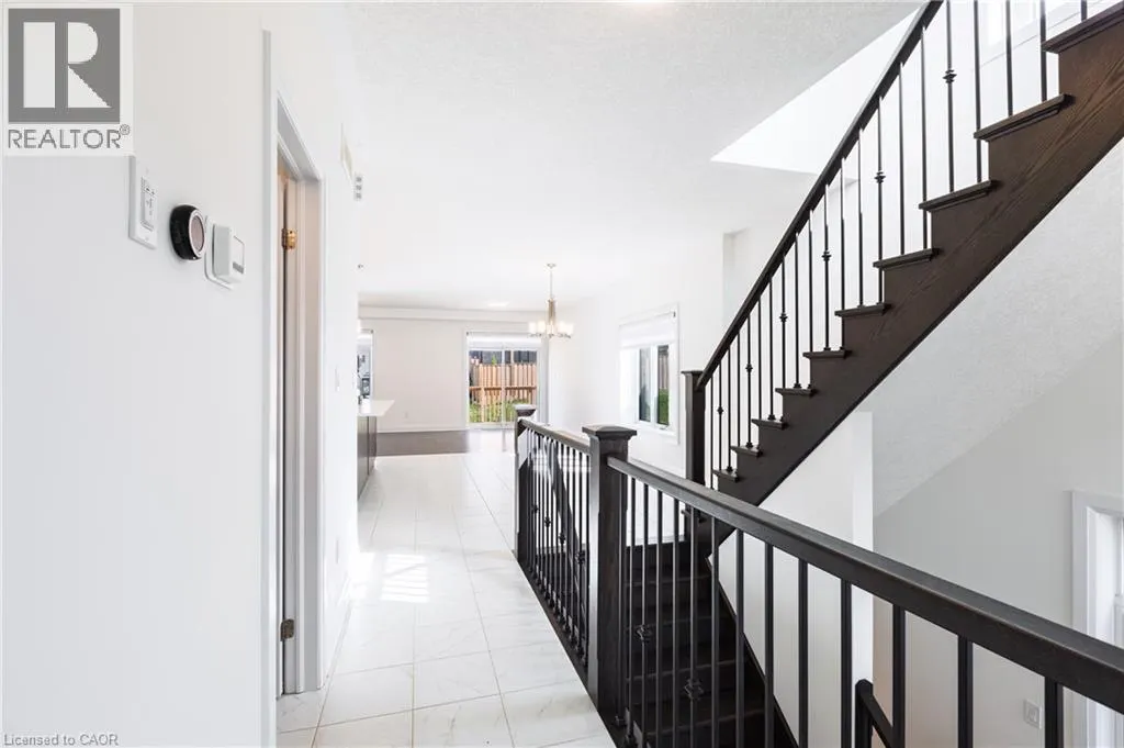 585 BENNINGER Drive