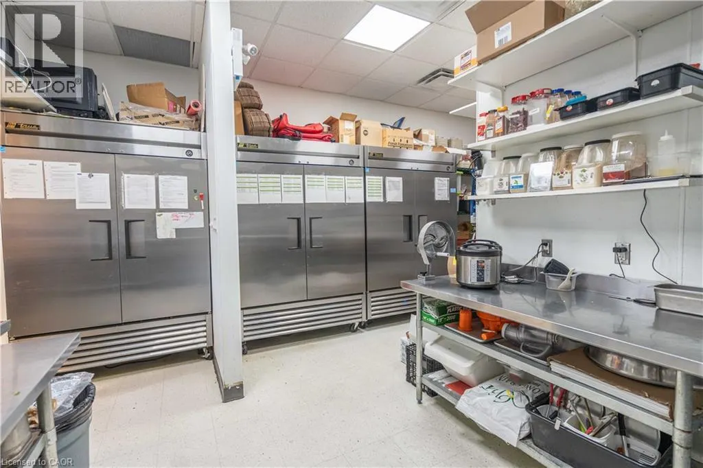 324 HIGHLAND Road W Unit# 3, #3