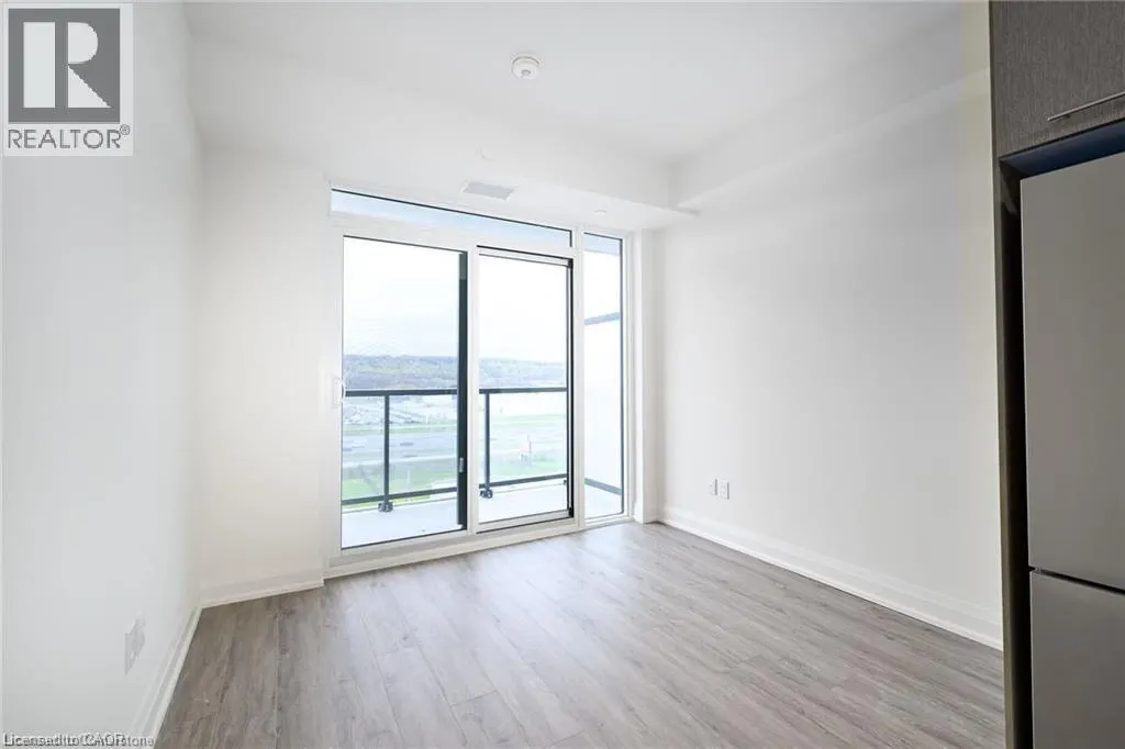 385 WINSTON Road Unit# 812, #812