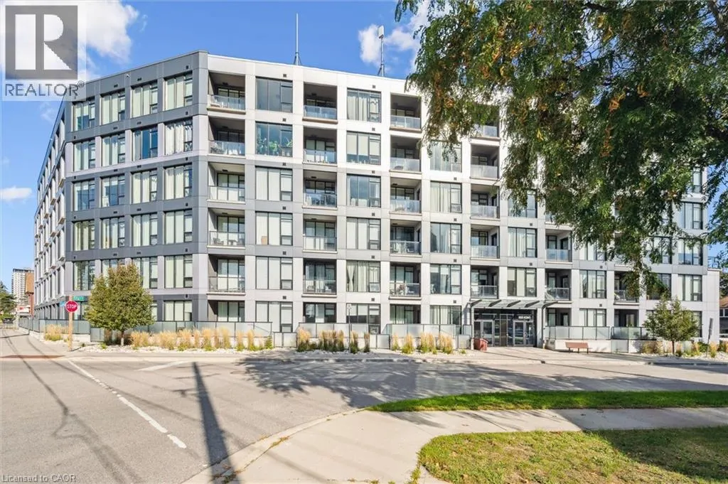 690 KING Street W Unit# 622, #622
