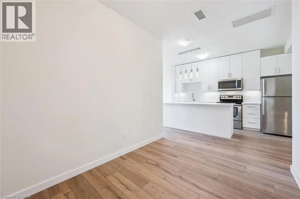 690 KING Street W Unit# 622, #622