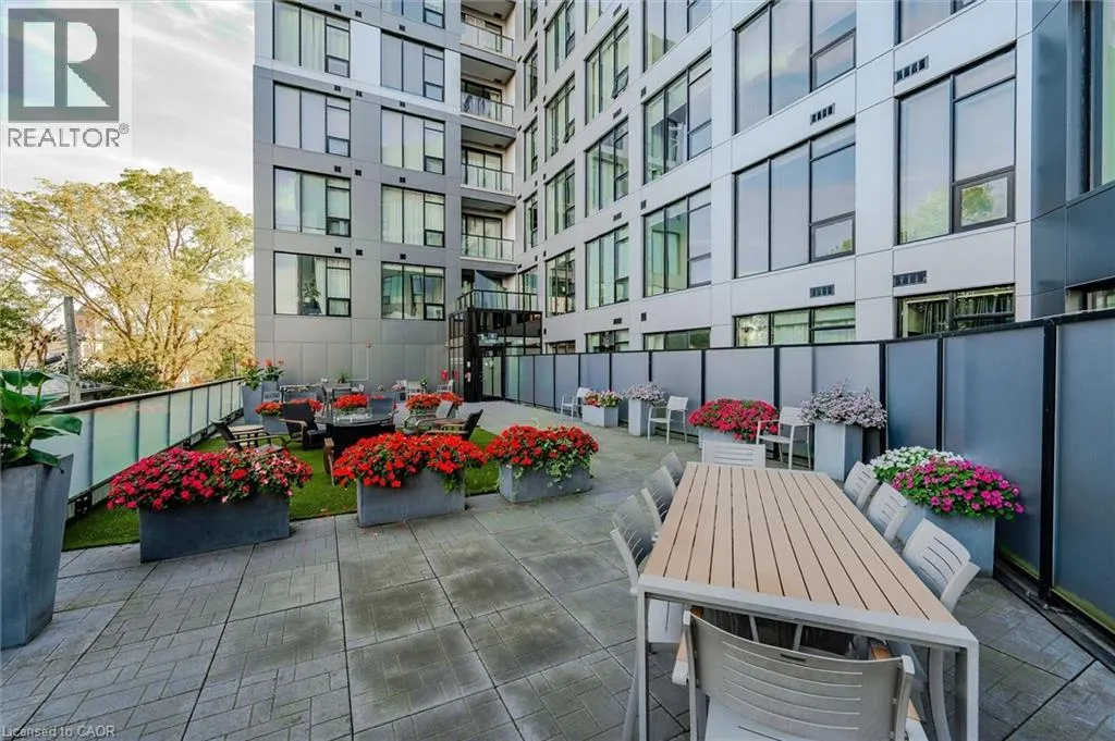 690 KING Street W Unit# 622, #622